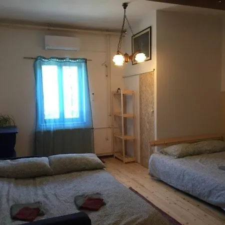 Apartament Julijana, Salara
